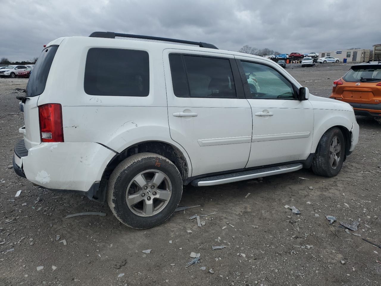 2011 Honda Pilot VIN 5FNYF3H40BB052453 Copart auction photo, all over / undercarriage damage thumbnail 3