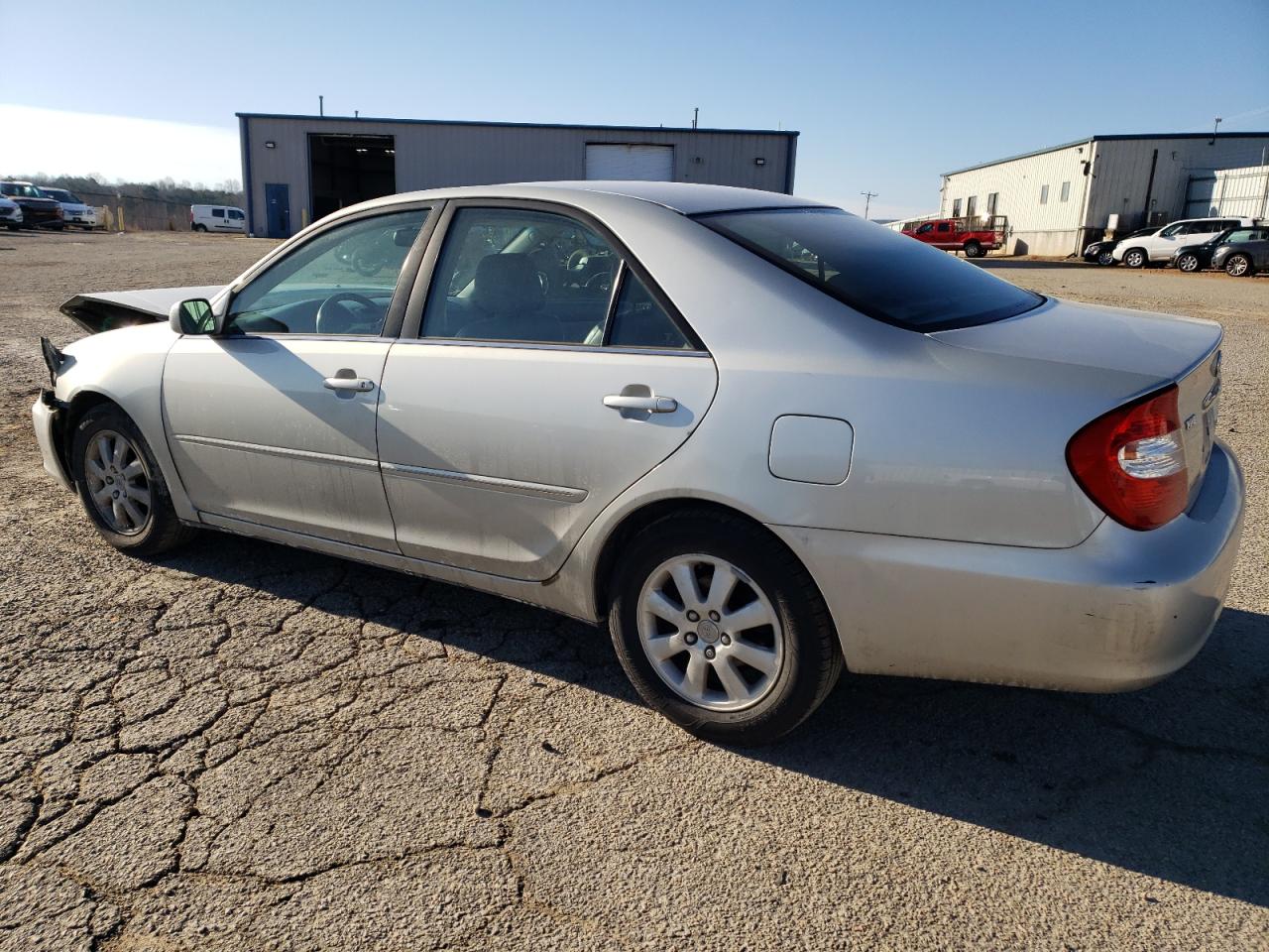 2002 Toyota Camry VIN 4T1BF30KX2U010987 Copart auction photo, front end / side damage thumbnail 2