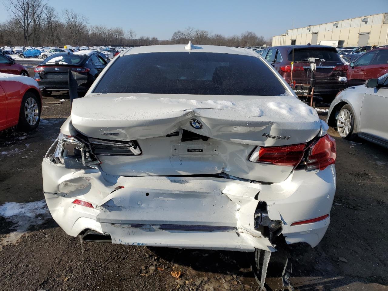 2019 BMW 5er VIN WBAJE7C57KWD55382 Copart auction photo, rear end damage thumbnail 6