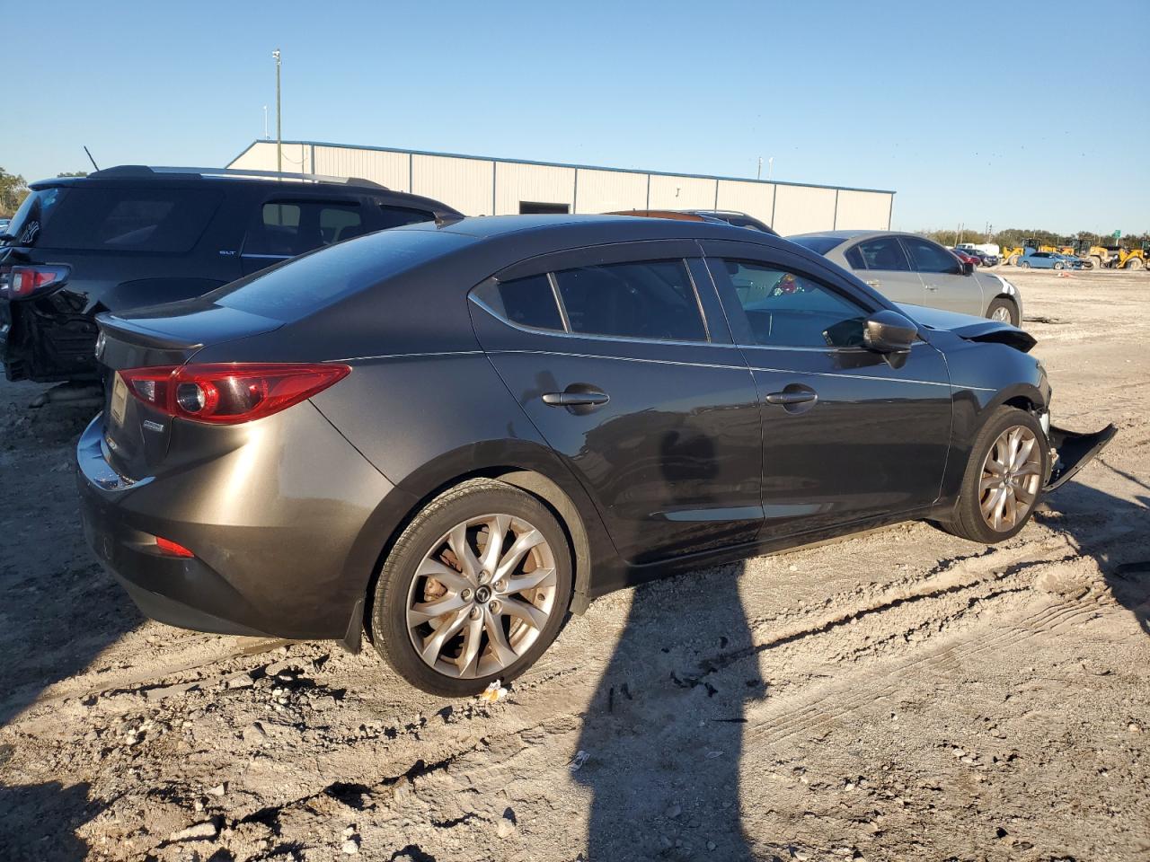 2014 Mazda 3 VIN JM1BM1W34E1183702 Copart auction photo, frame damage / front end damage thumbnail 3