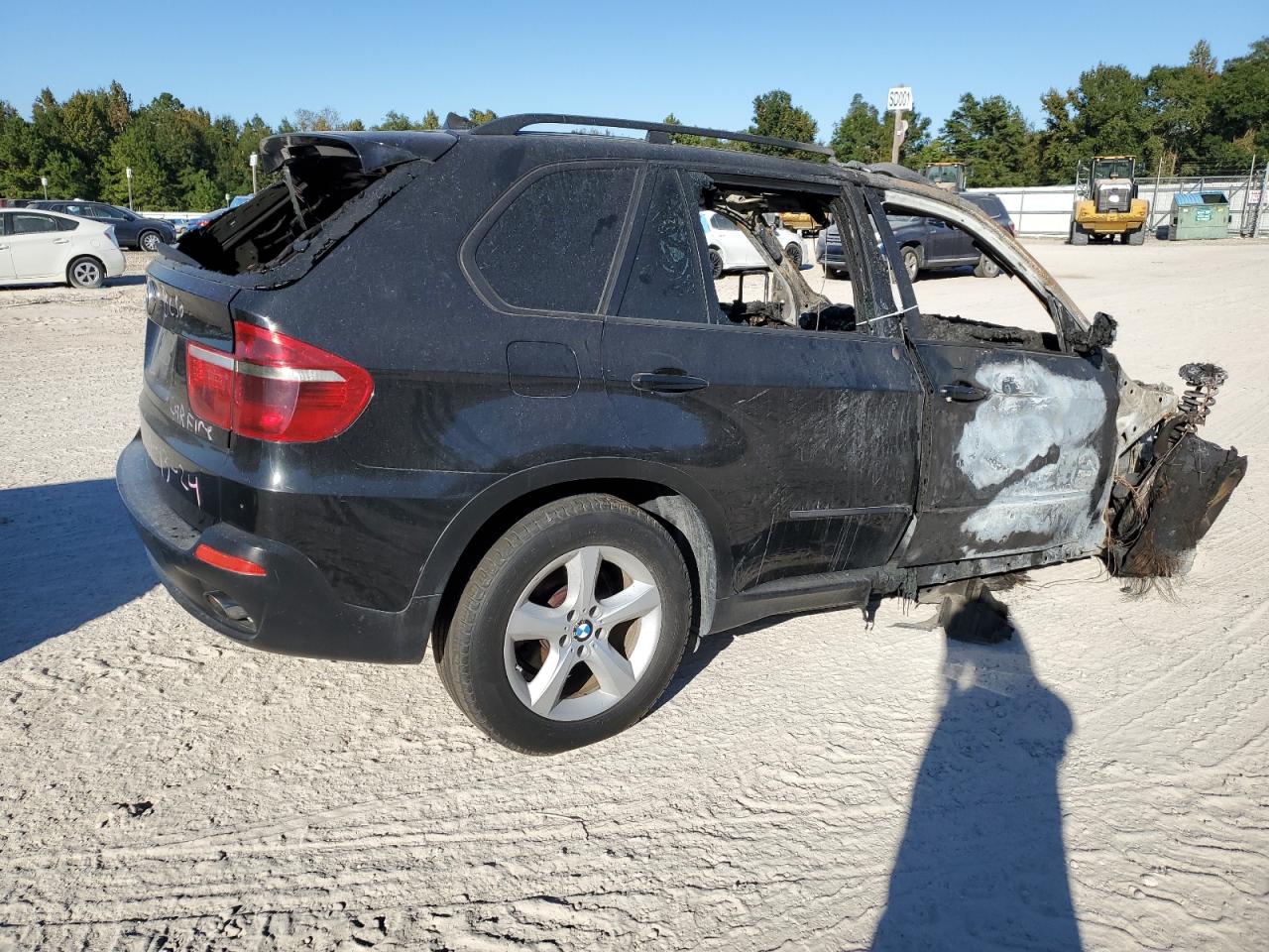 2009 BMW X5 VIN 5UXFE43589L265933 Copart auction photo, burn damage thumbnail 3
