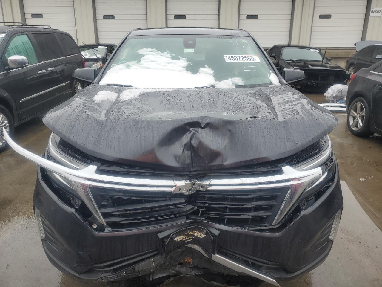 2022 Chevrolet Equinox VIN 2GNAXUEV4N6143308 Copart auction photo, front end damage thumbnail 5
