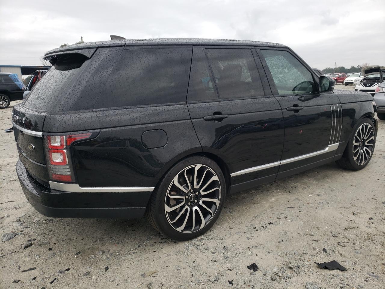2017 Land Rover Range Rover VIN SALGS2FK9HA325581 Copart auction photo, front end damage thumbnail 3