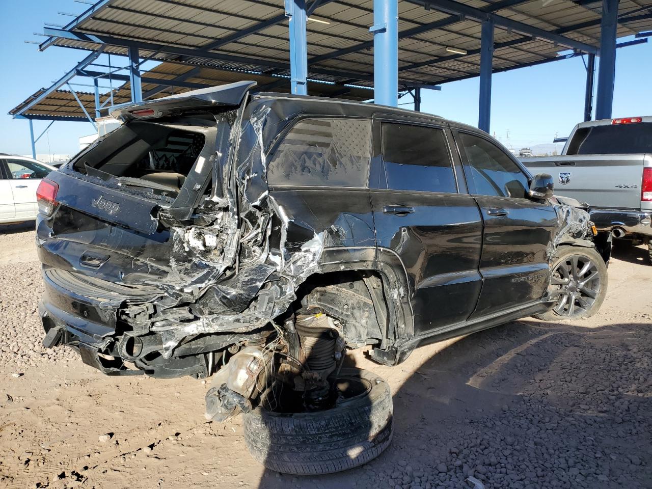 2018 Jeep Grand Cherokee VIN 1C4RJFCM0JC374114 Copart auction photo, front end / rear end damage thumbnail 3
