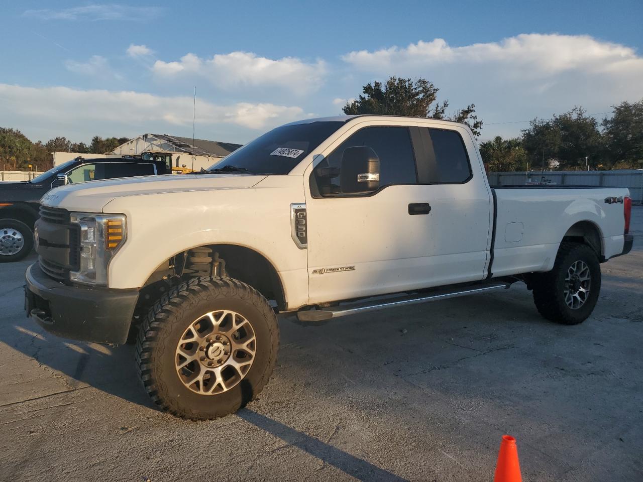2019 Ford F350 VIN 1FT8X3BT6KEC12785