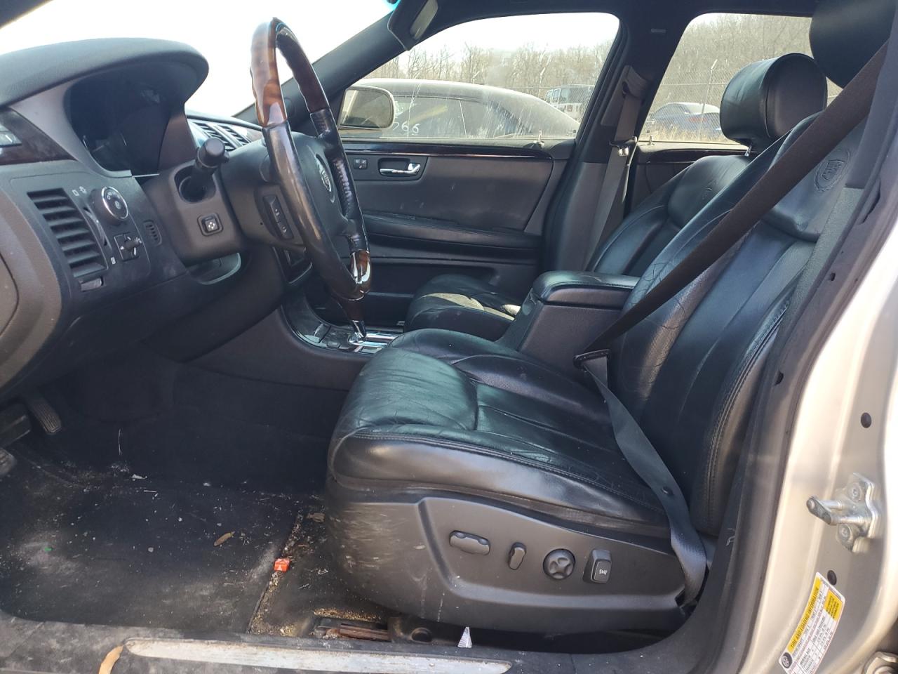 2006 Cadillac DTS VIN 1G6KD57906U215509 Copart auction photo, minor dent/scratches damage thumbnail 7