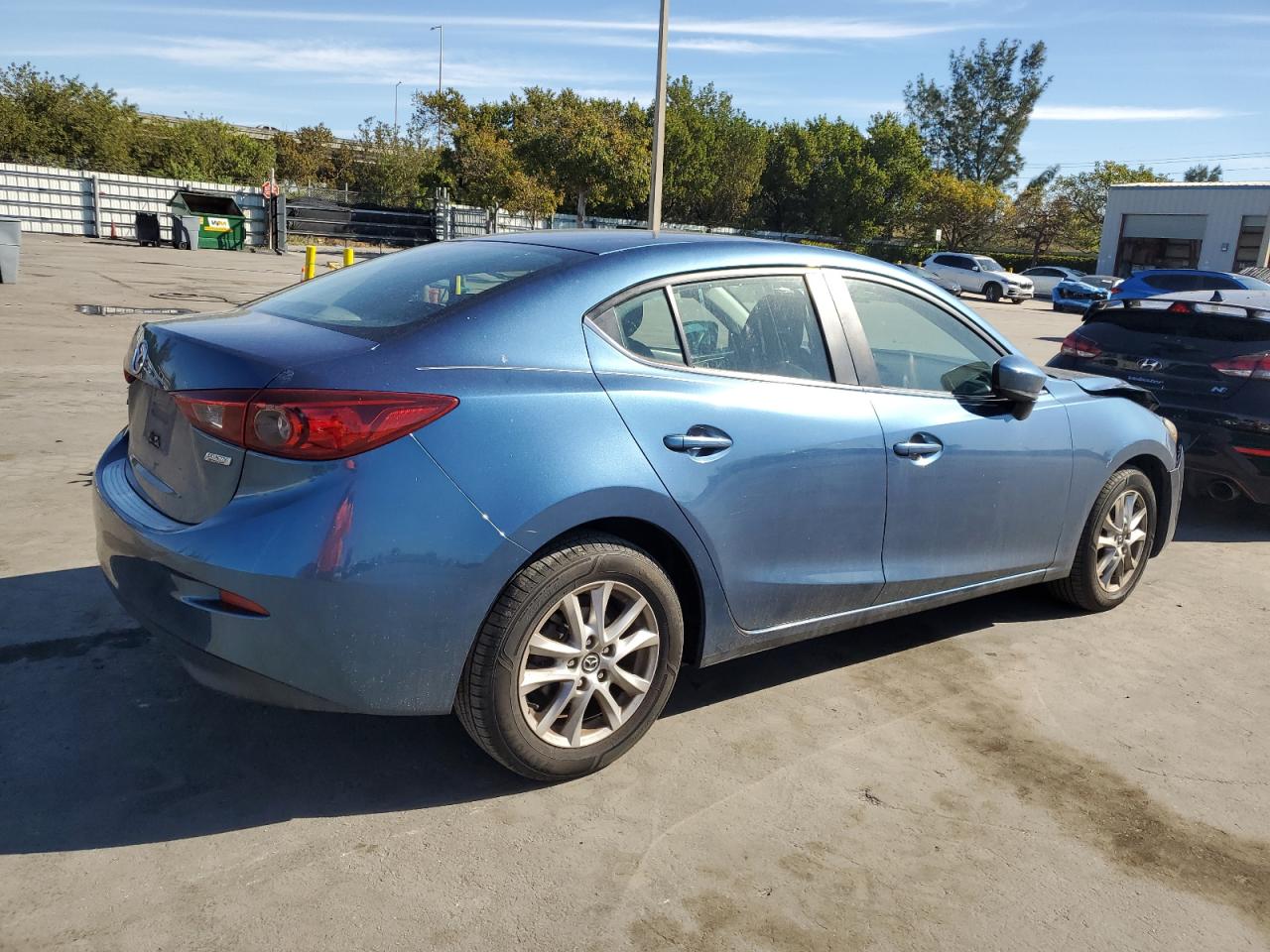 2017 Mazda 3 VIN 3MZBN1U74HM142297 Copart auction photo, front end damage thumbnail 3