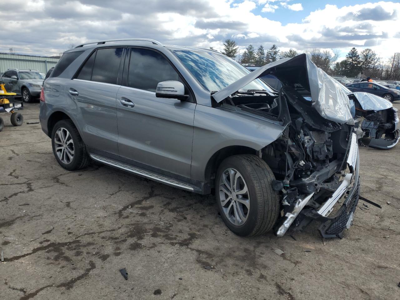 2016 Mercedes-Benz GLE VIN 4JGDA5HB5GA702008 Copart auction photo, front end damage thumbnail 4