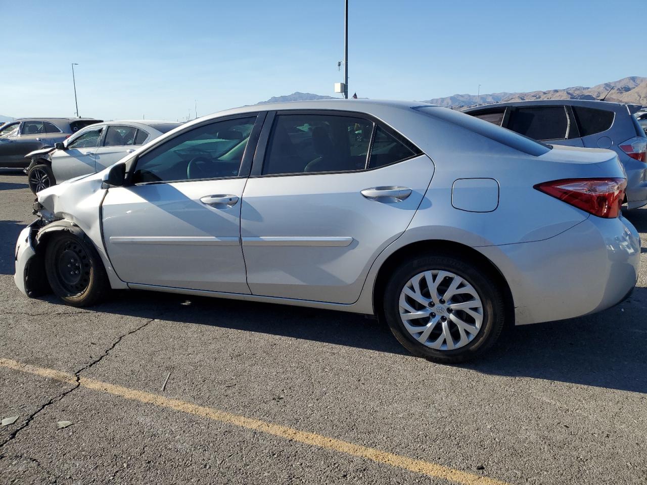 2018 Toyota Corolla VIN 2T1BURHE2JC967704 Copart auction photo, front end damage thumbnail 2