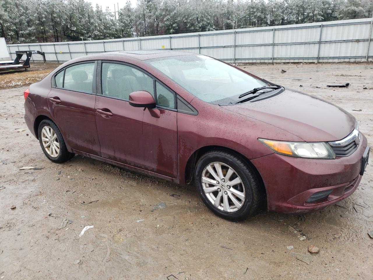 2012 Honda Civic VIN 19XFB2F85CE059165 Copart auction photo, side / rear end damage thumbnail 4
