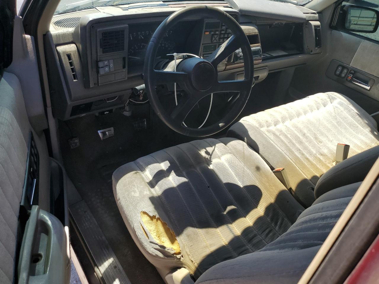 1993 GMC Sierra VIN 2GTEC19Z0P1514451 Copart auction photo, side damage thumbnail 8