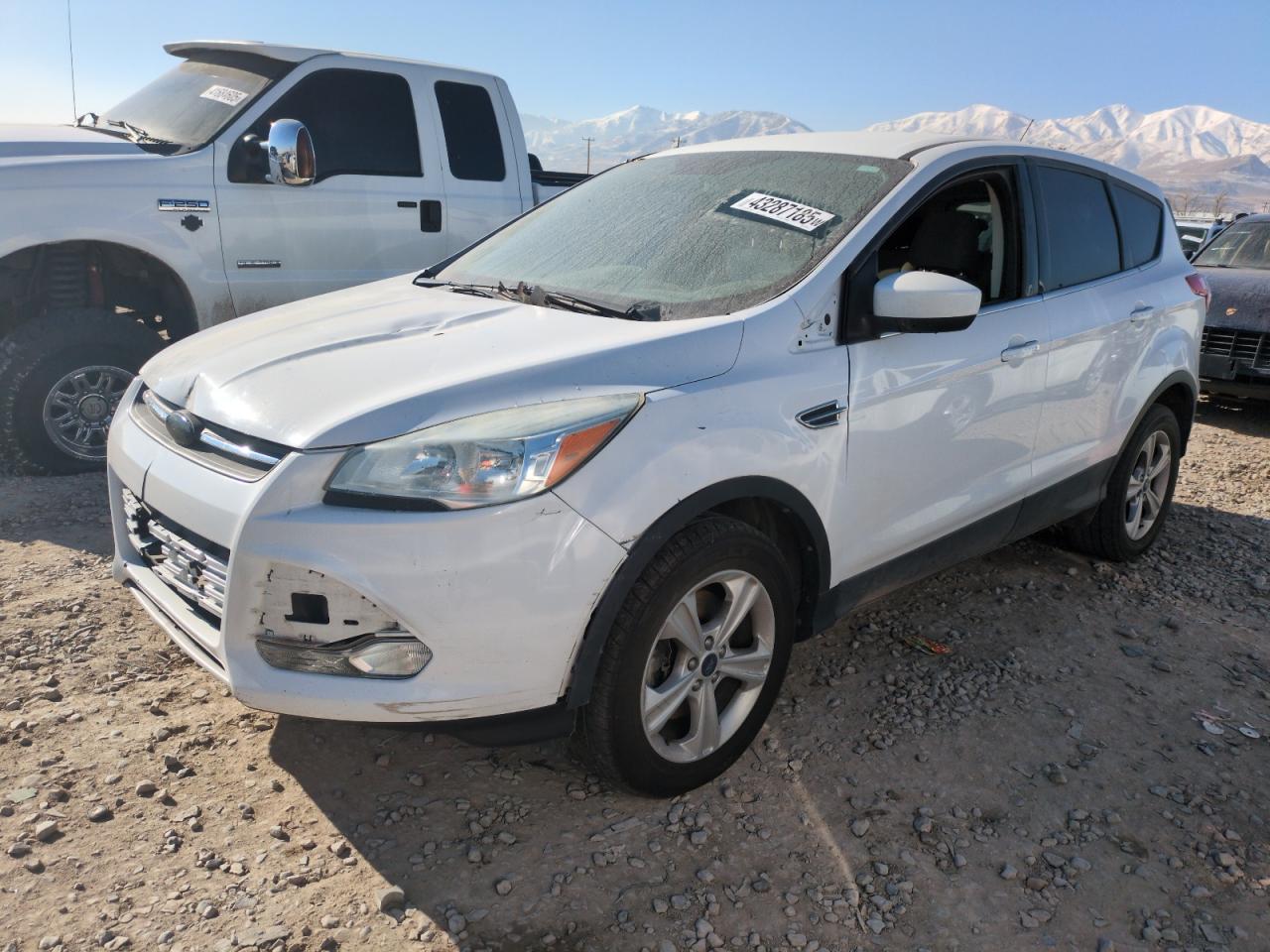 2016 Ford Escape VIN 1FMCU9GX1GUB75610