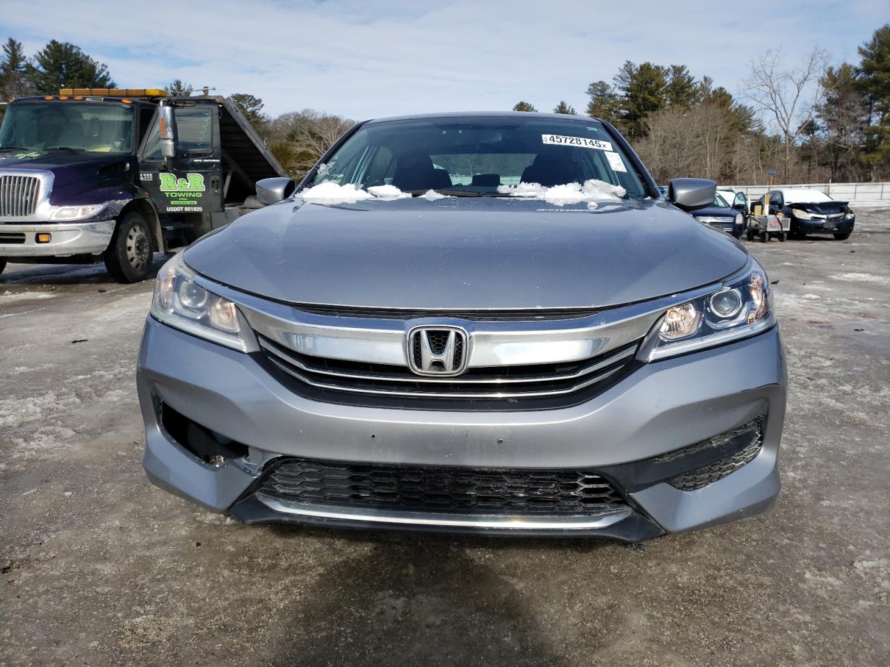 2017 Honda Accord VIN 1HGCR2F31HA019177 Copart auction photo, rear end / front end damage thumbnail 5
