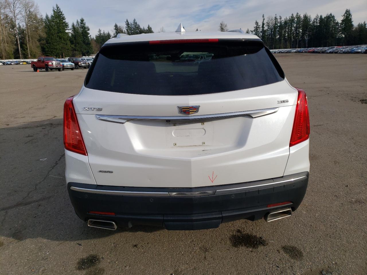 2017 Cadillac XT5 VIN 1GYKNERSXHZ110924 Copart auction photo, front end damage thumbnail 6