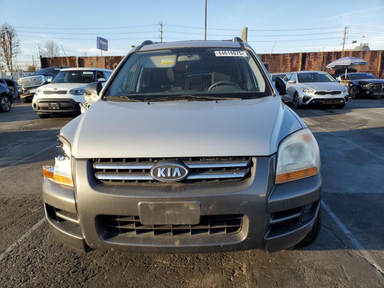2008 KIA Sportage VIN KNDJF724387488472 Copart auction photo, front end / side damage thumbnail 5
