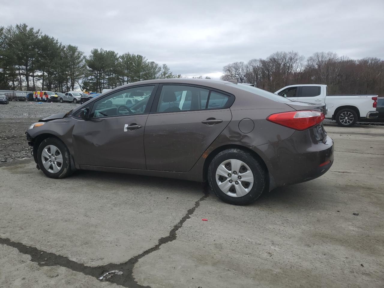 2014 KIA Forte VIN KNAFK4A61E5056292 Copart auction photo, front end / side damage thumbnail 2