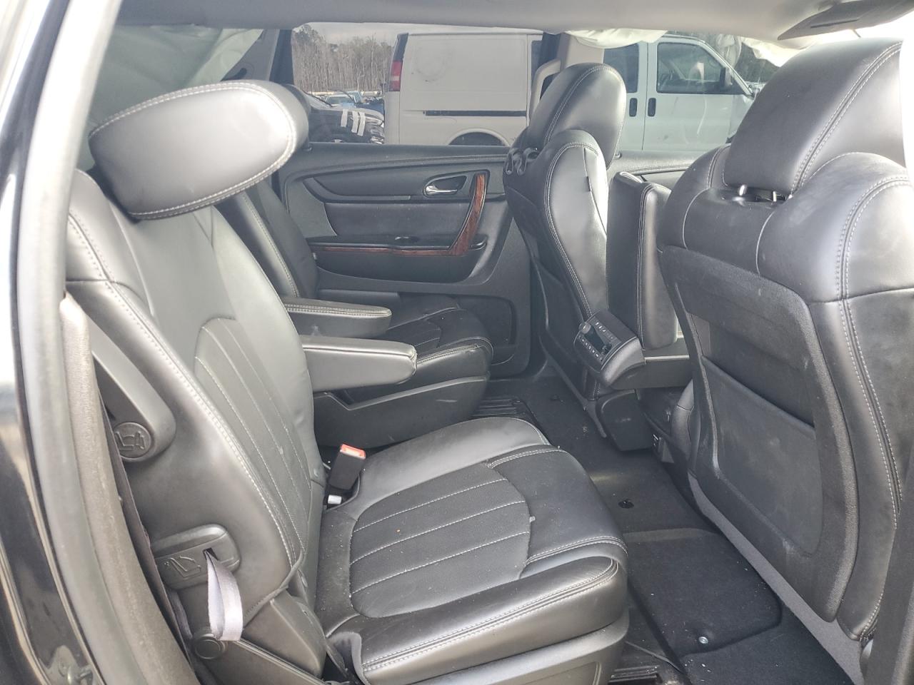 2014 Chevrolet Traverse VIN 1GNKRJKD2EJ167280 Copart auction photo, front end damage thumbnail 11