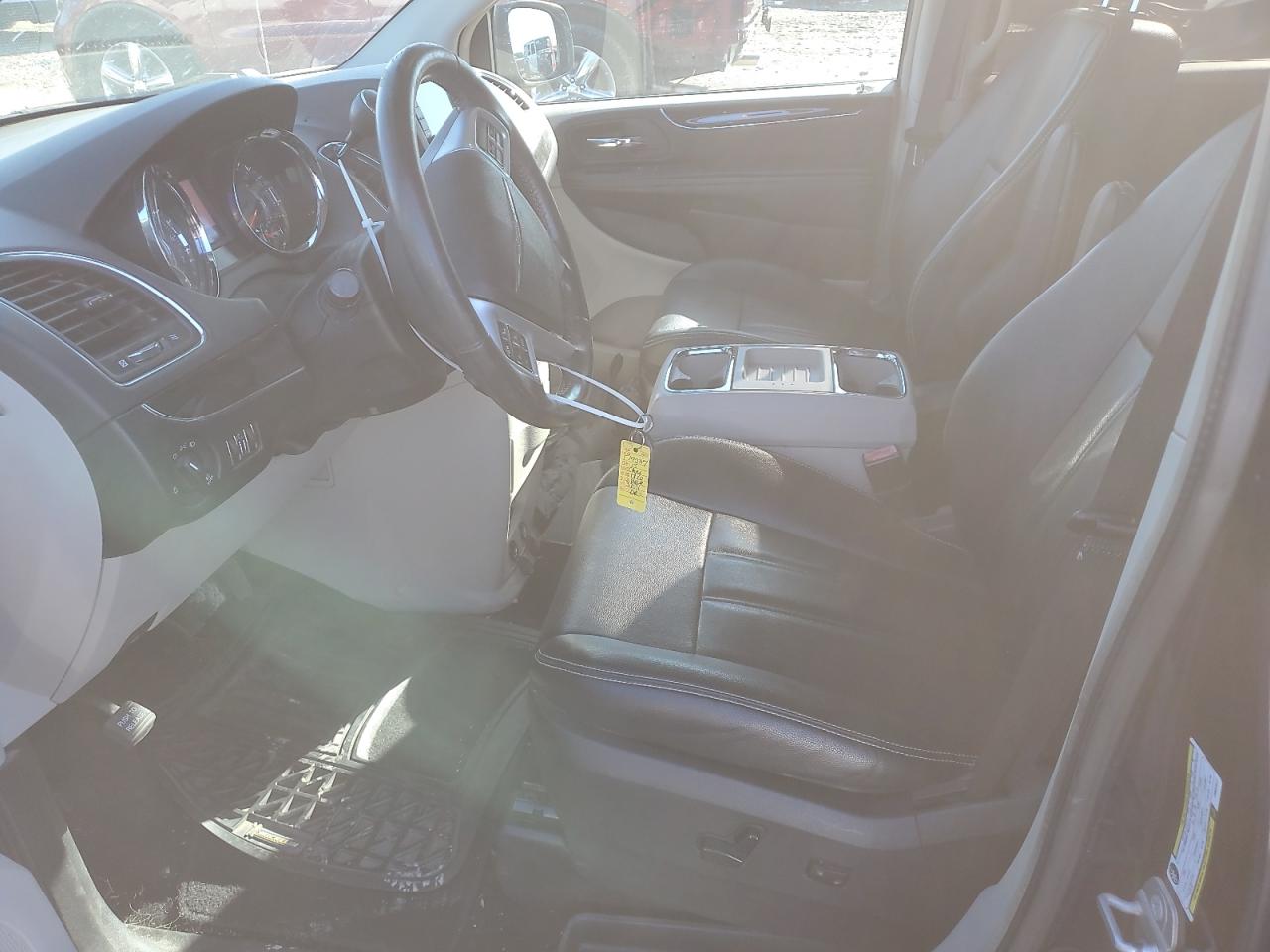 2015 Chrysler Town & Country VIN 2C4RC1BG3FR637011 Copart auction photo, front end damage thumbnail 7