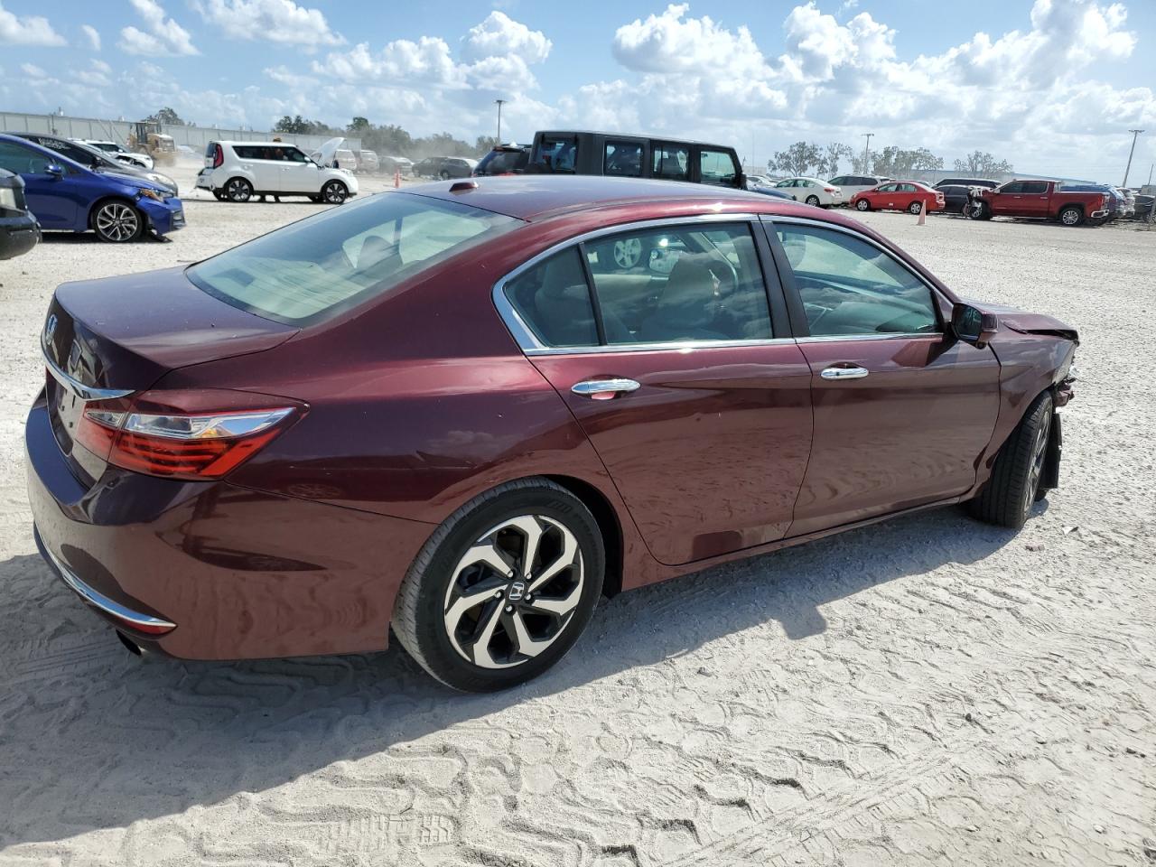 2016 Honda Accord VIN 1HGCR2F80GA198838 Copart auction photo, front end / side damage thumbnail 3