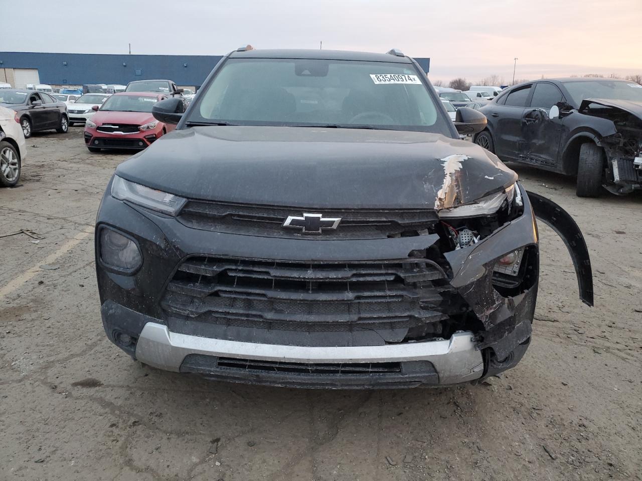 2022 Chevrolet TrailBlazer VIN KL79MRSL9NB039380 Copart auction photo, all over damage thumbnail 5