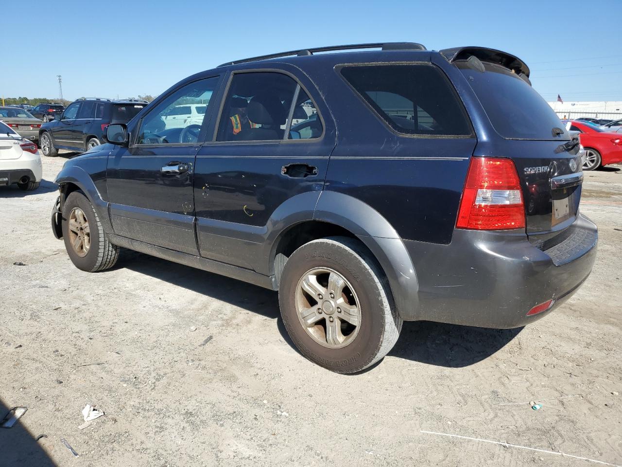 2008 KIA Sorento VIN KNDJC736785856592 Copart auction photo, front end damage thumbnail 2