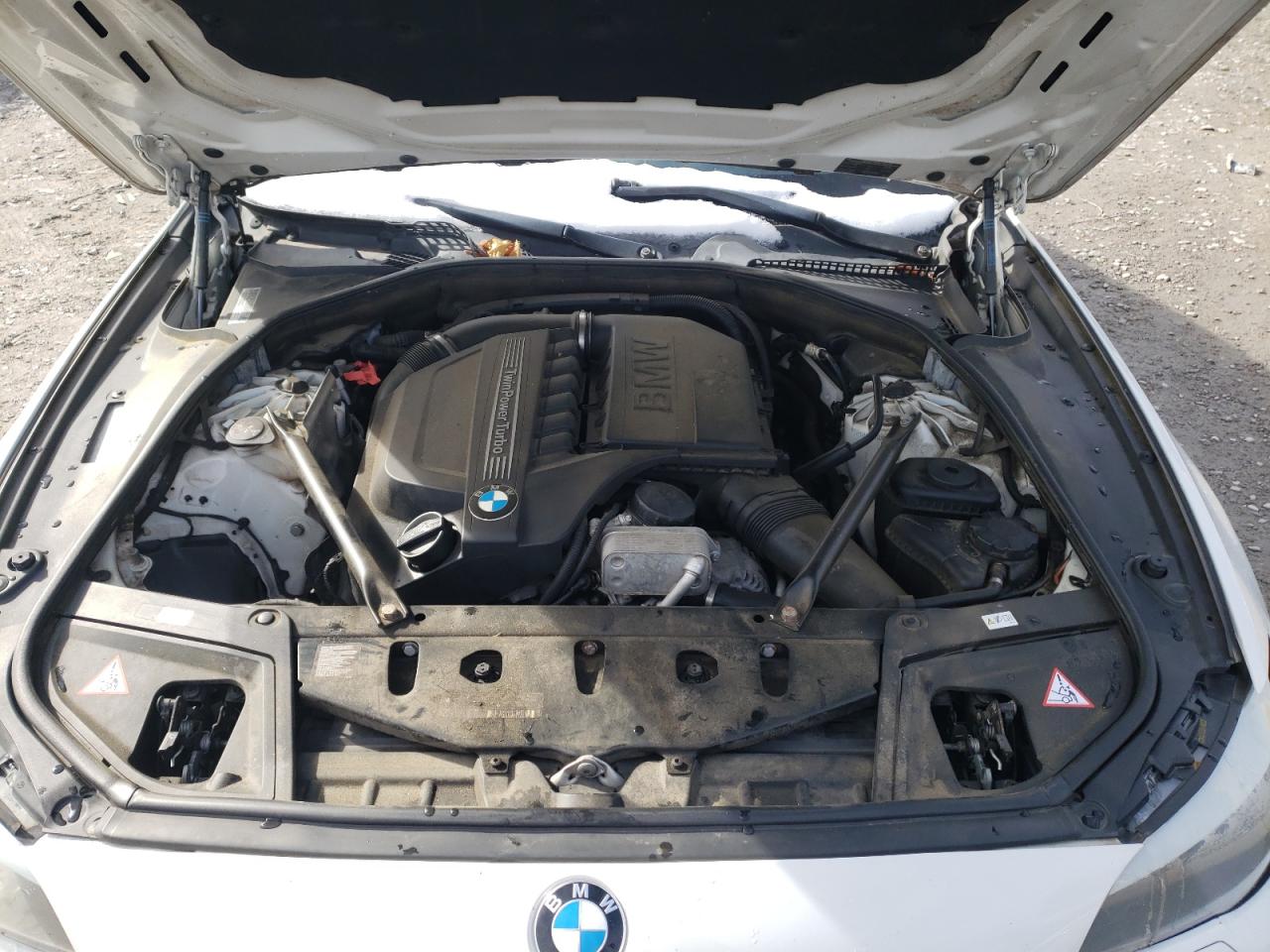 2013 BMW 5er VIN WBAFU7C56DDU72973 Copart auction photo, front end / side damage thumbnail 13