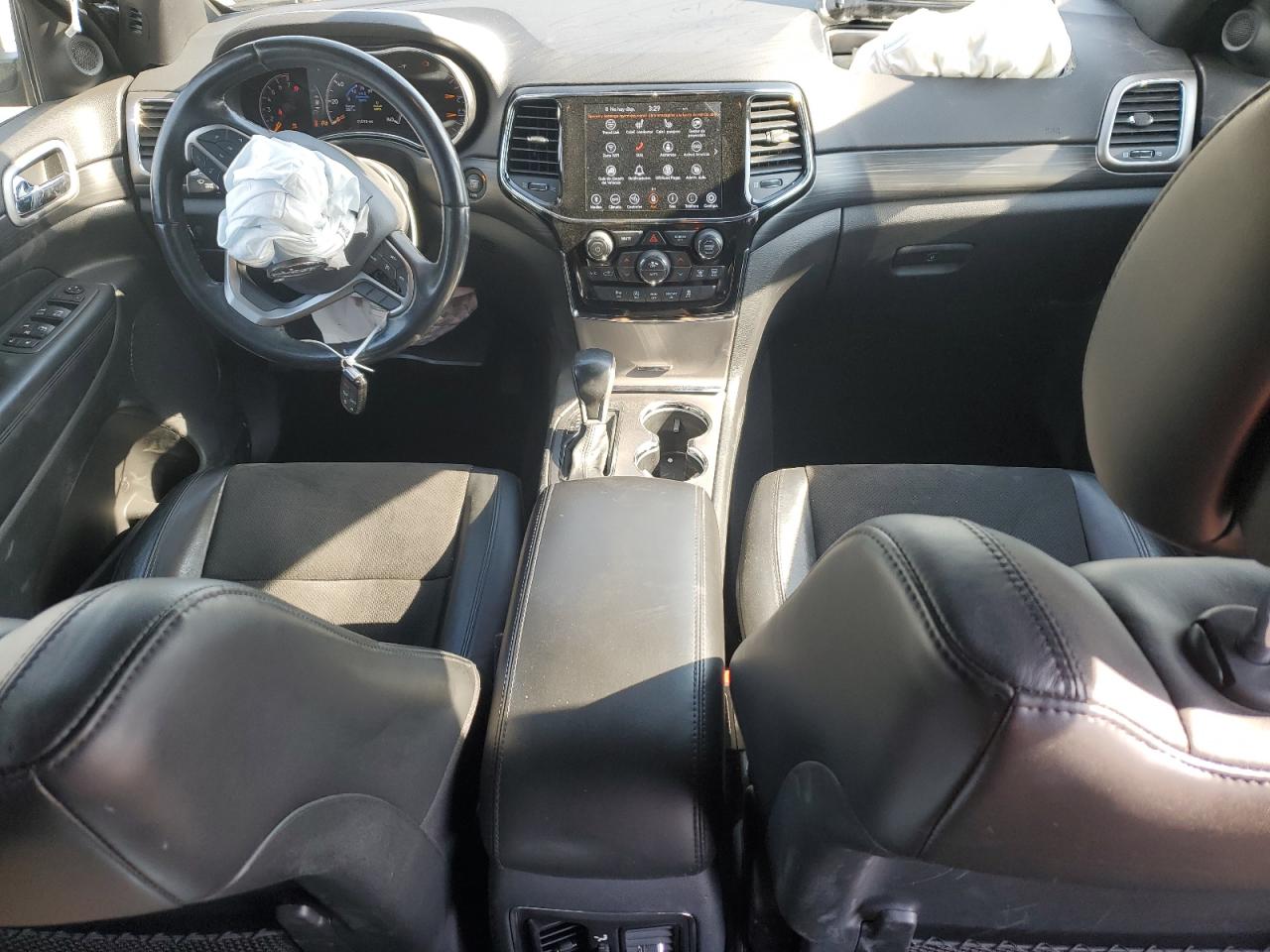 2020 Jeep Grand Cherokee VIN 1C4RJFAG0LC151104 Copart auction photo, front end damage thumbnail 8