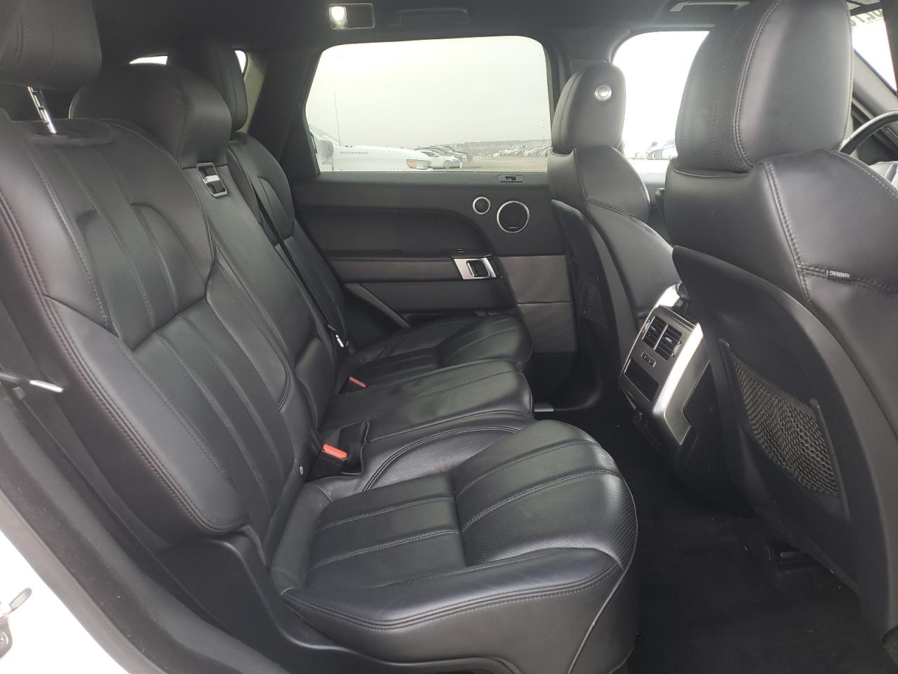 2017 Land Rover Range Rover VIN SALWR2FVXHA682558 Copart auction photo, front end damage thumbnail 11