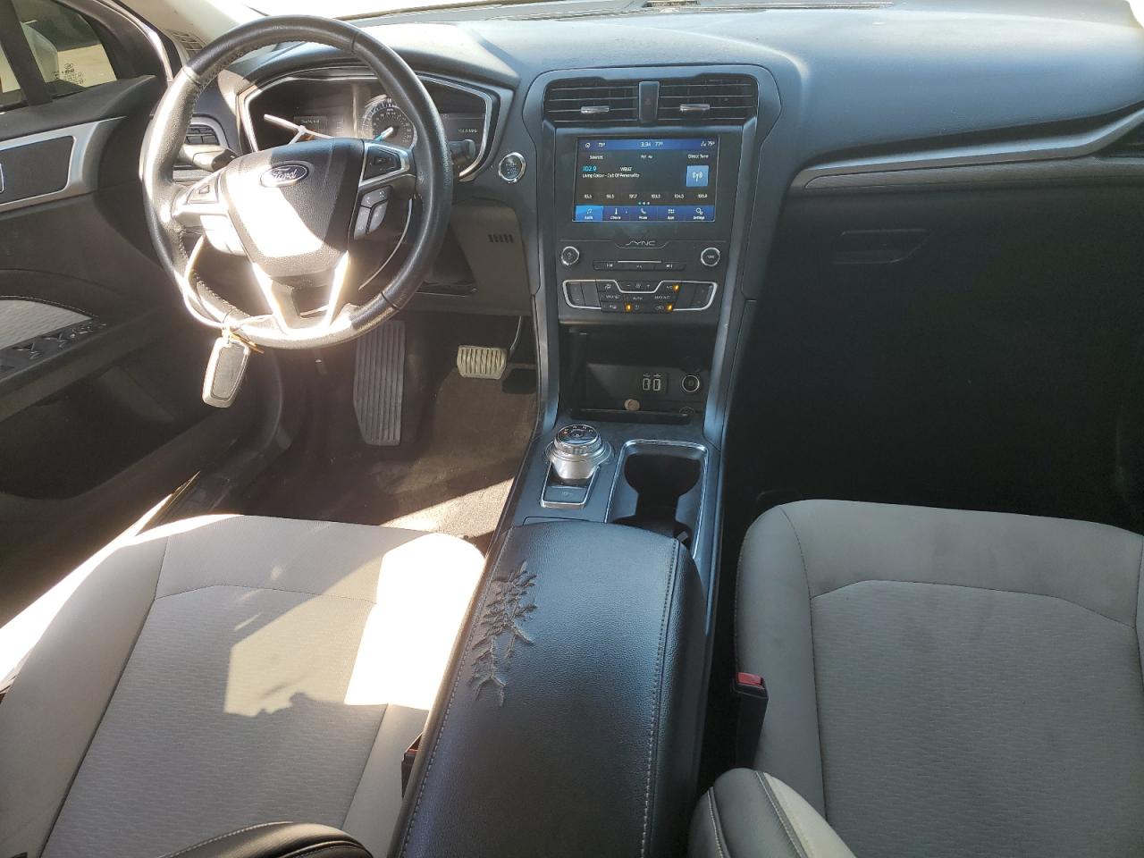 2020 Ford Fusion VIN 3FA6P0HD7LR169343 Copart auction photo, front end / side damage thumbnail 8