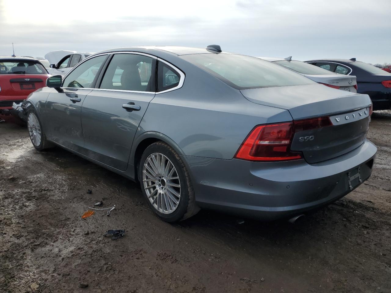 2018 Volvo S90 VIN LVY102MK1JP055733 Copart auction photo, front end damage thumbnail 2