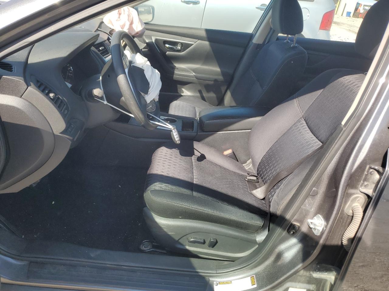 2017 Nissan Altima VIN 1N4AL3AP2HC165184 Copart auction photo, front end damage thumbnail 7