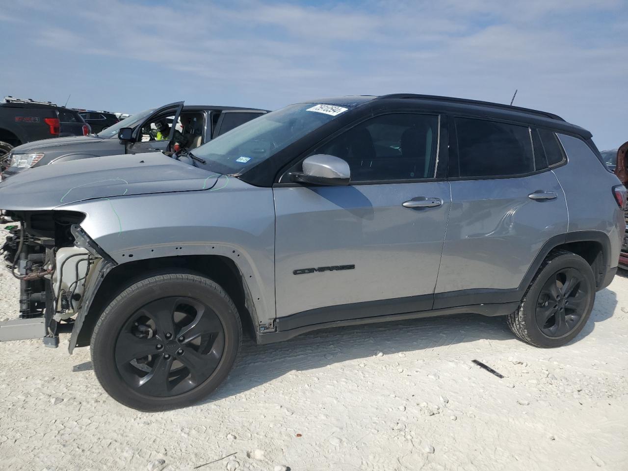 2018 Jeep Compass VIN 3C4NJDBB0JT453550