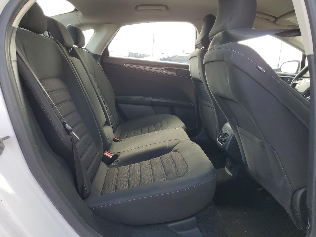 2019 Ford Fusion VIN 3FA6P0LUXKR272150 Copart auction photo, rear end damage thumbnail 11