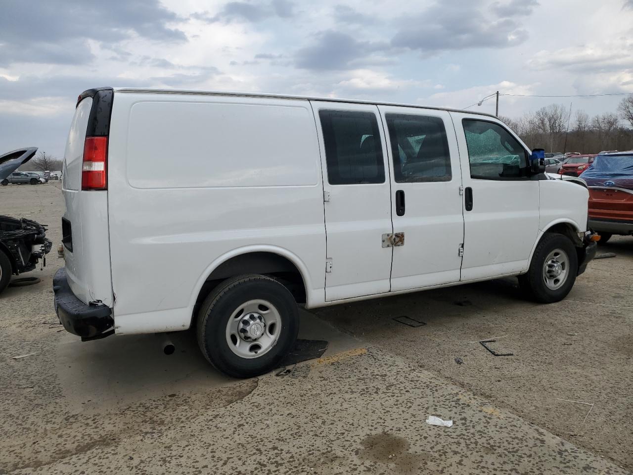 2017 Chevrolet Express VIN 1GCWGAFF2H1244875 Copart auction photo, front end damage thumbnail 3