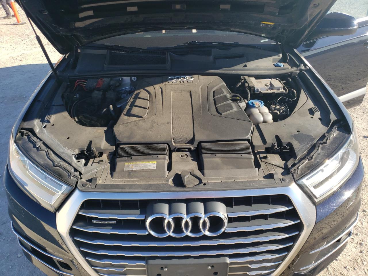 2017 Audi Q7 VIN WA1LAAF74HD020447 Copart auction photo, normal wear damage thumbnail 12