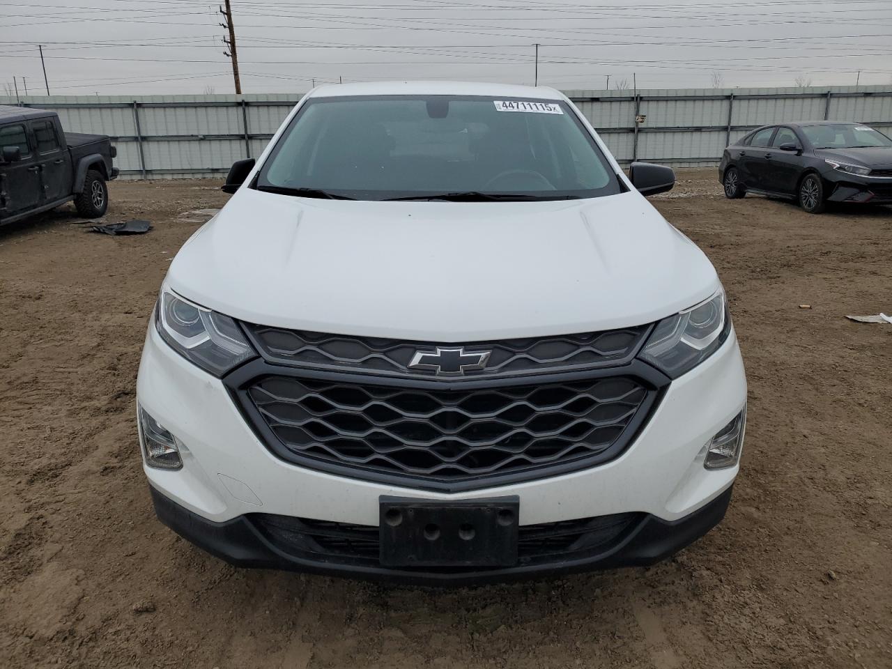 2019 Chevrolet Equinox VIN 2GNAXVEX7K6229876 Copart auction photo, rear end / side damage thumbnail 5