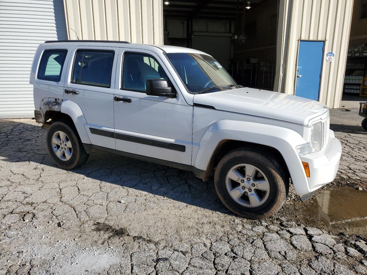 2012 Jeep Liberty (North America) VIN 1C4PJMAK4CW161391 Copart auction photo, rear end / mechanical damage thumbnail 4