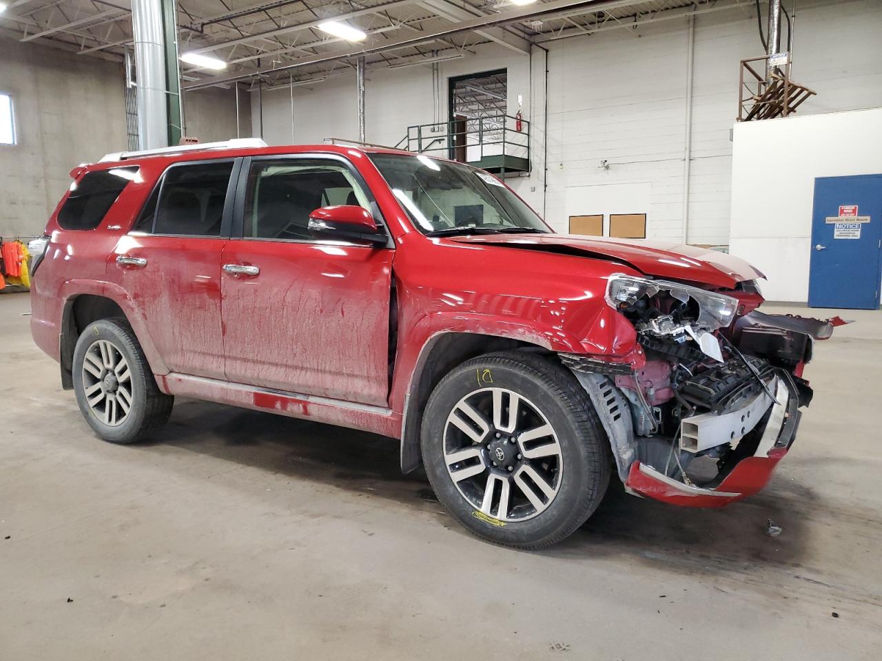 2022 Toyota 4Runner VIN JTEKU5JR0N6045348 Copart auction photo, front end damage thumbnail 4