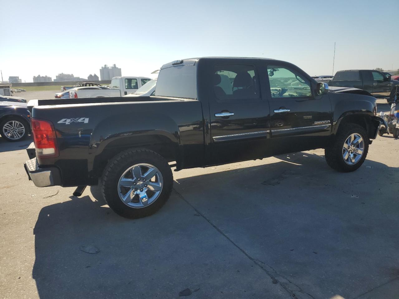 2013 GMC Sierra VIN 3GTP2VE73DG297357 Copart auction photo, front end damage thumbnail 3