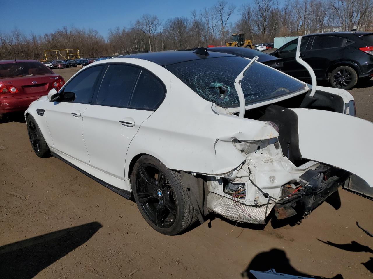 2015 BMW M5 VIN WBSFV9C51FD594664 Copart auction photo, rear end damage thumbnail 2