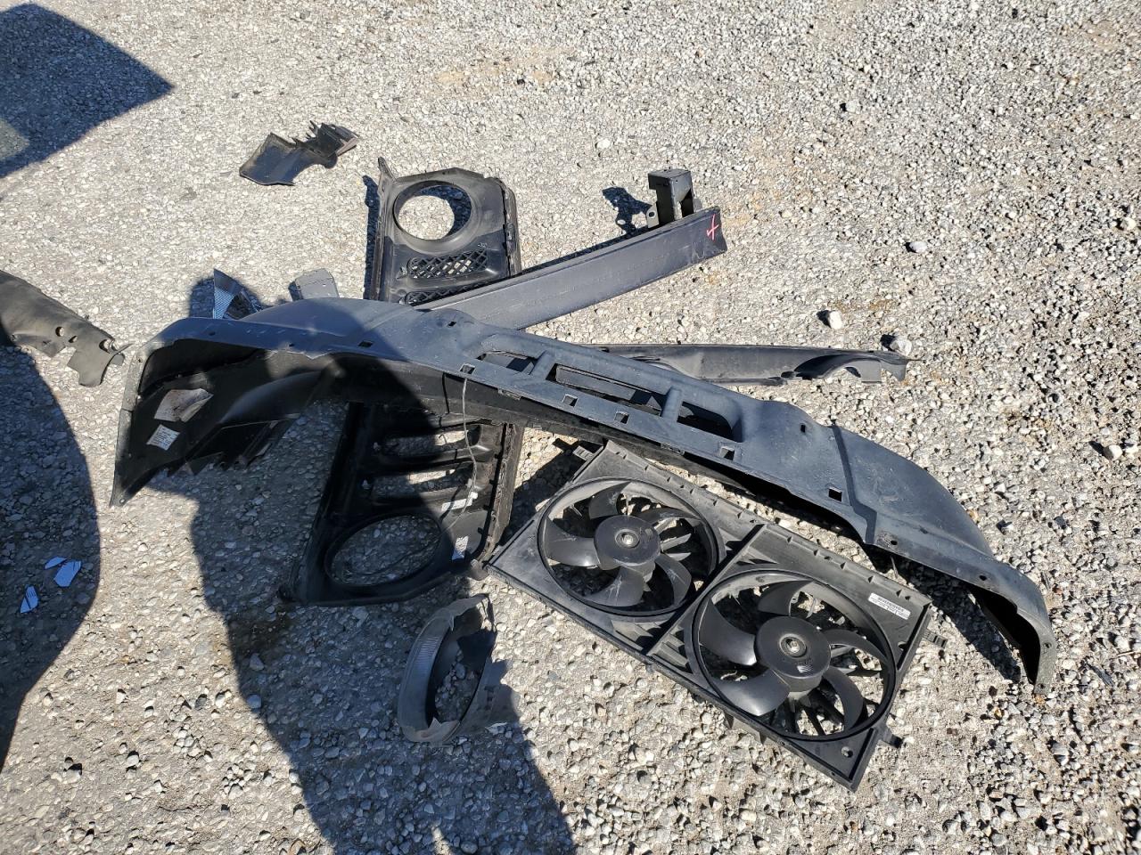 2016 Jeep Liberty (Patriot) VIN 1C4NJPBB2GD609541 Copart auction photo, front end damage thumbnail 13