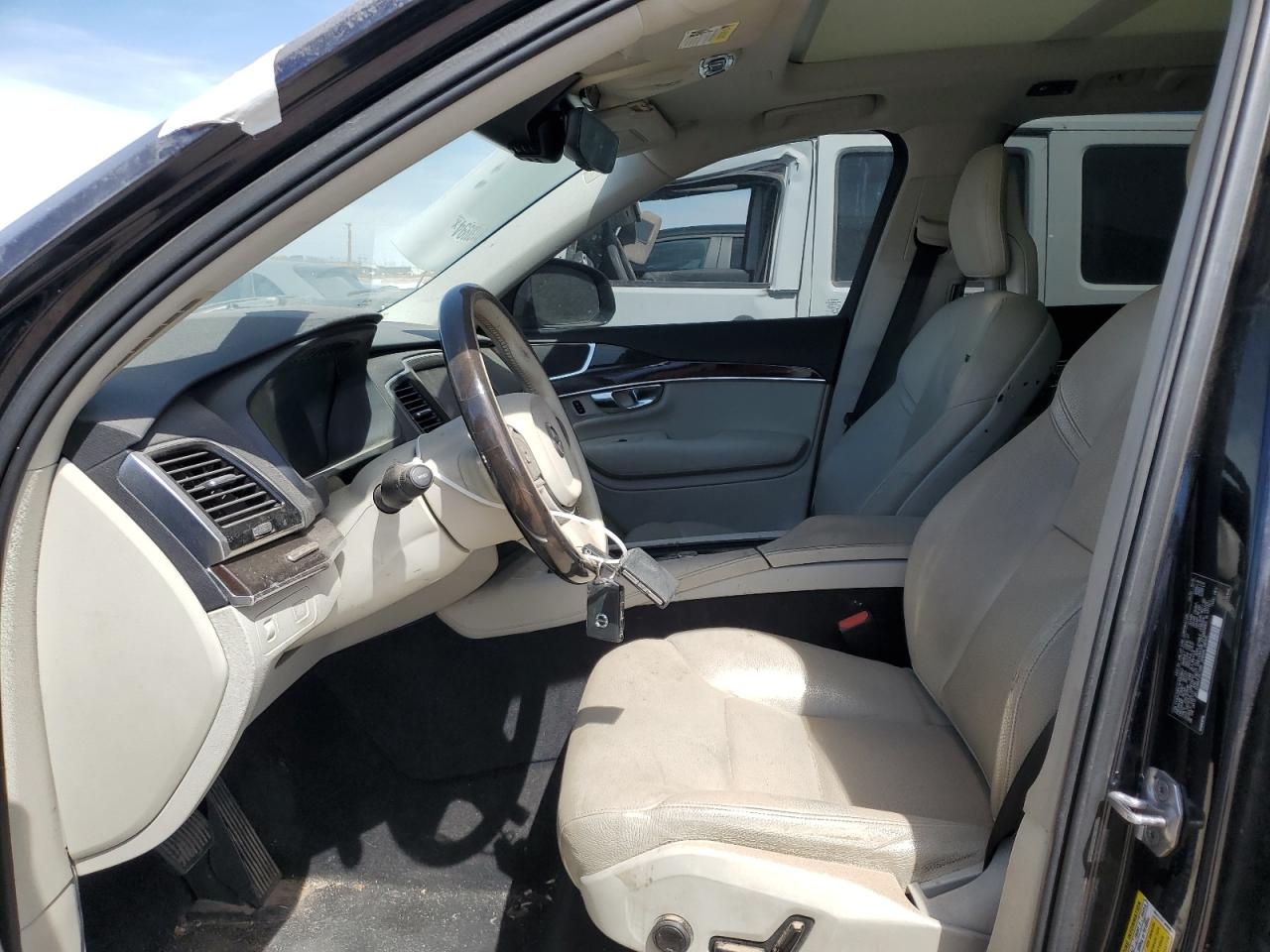 2016 Volvo XC90 VIN YV4A22PK1G1060842 Copart auction photo, front end damage thumbnail 7