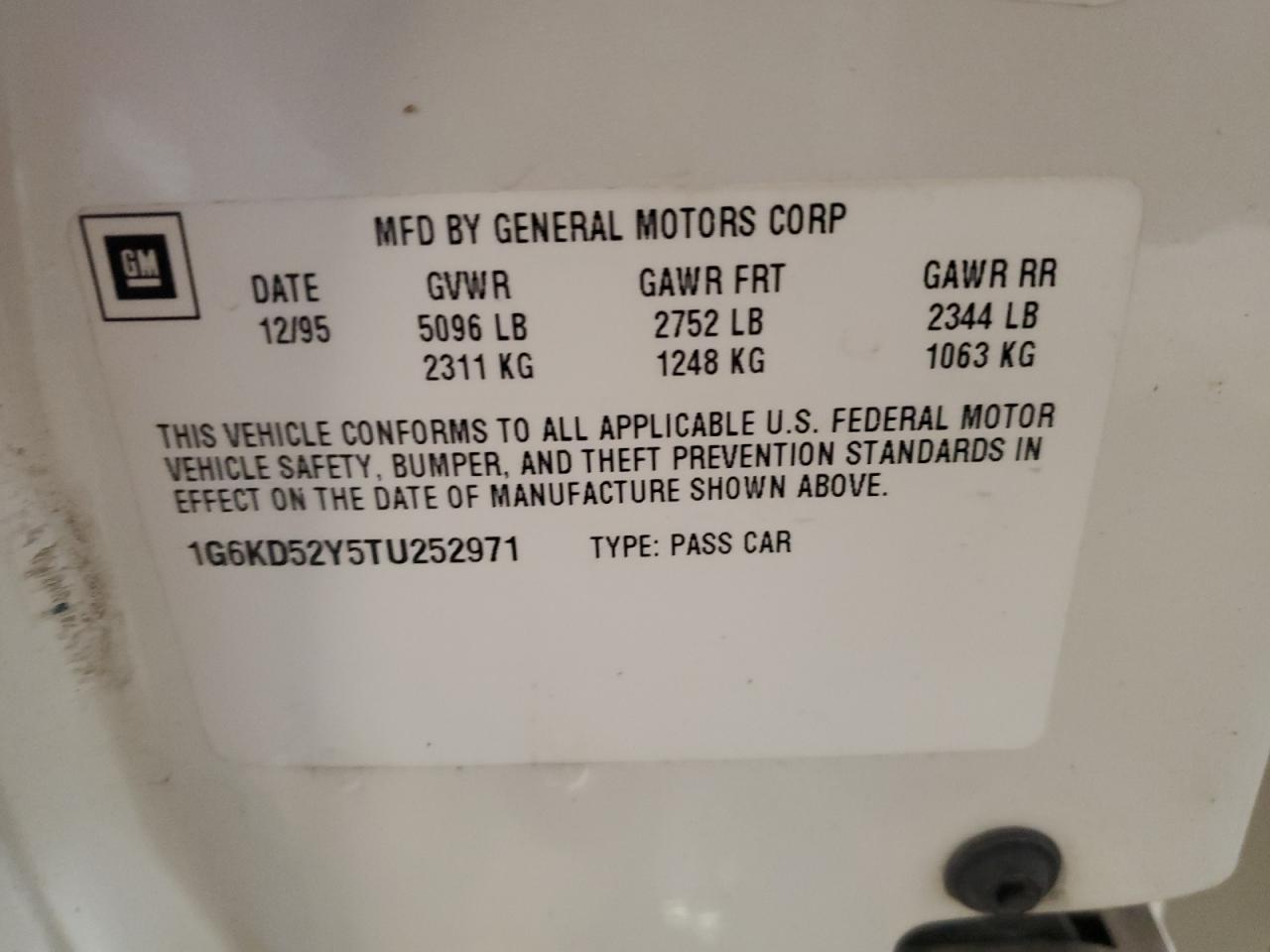 1996 Cadillac De Ville VIN 1G6KD52Y5TU252971 Copart auction photo, side damage thumbnail 12