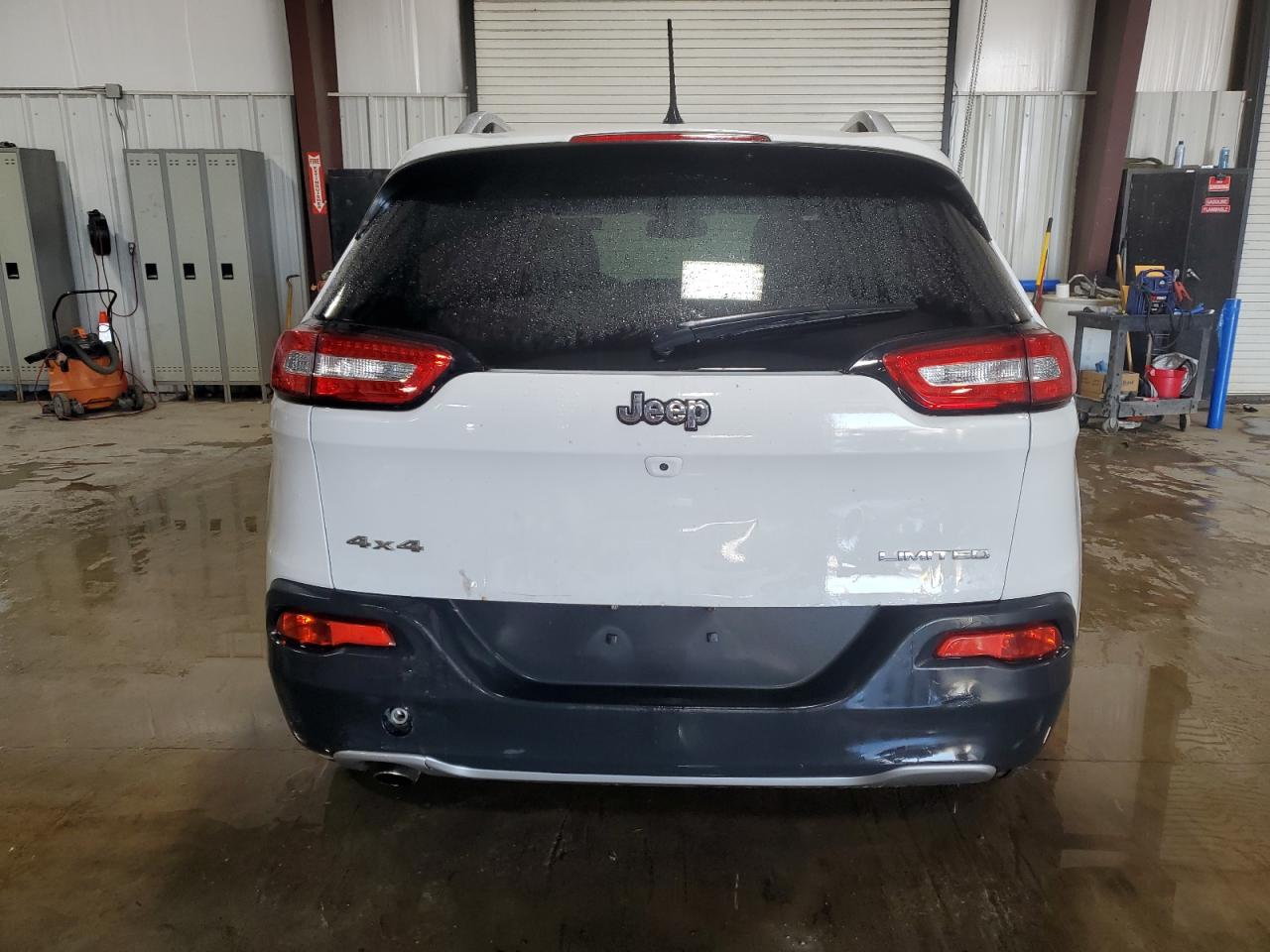 2015 Jeep Grand Cherokee VIN 1C4PJMDB5FW763975 Copart auction photo, front end damage thumbnail 6