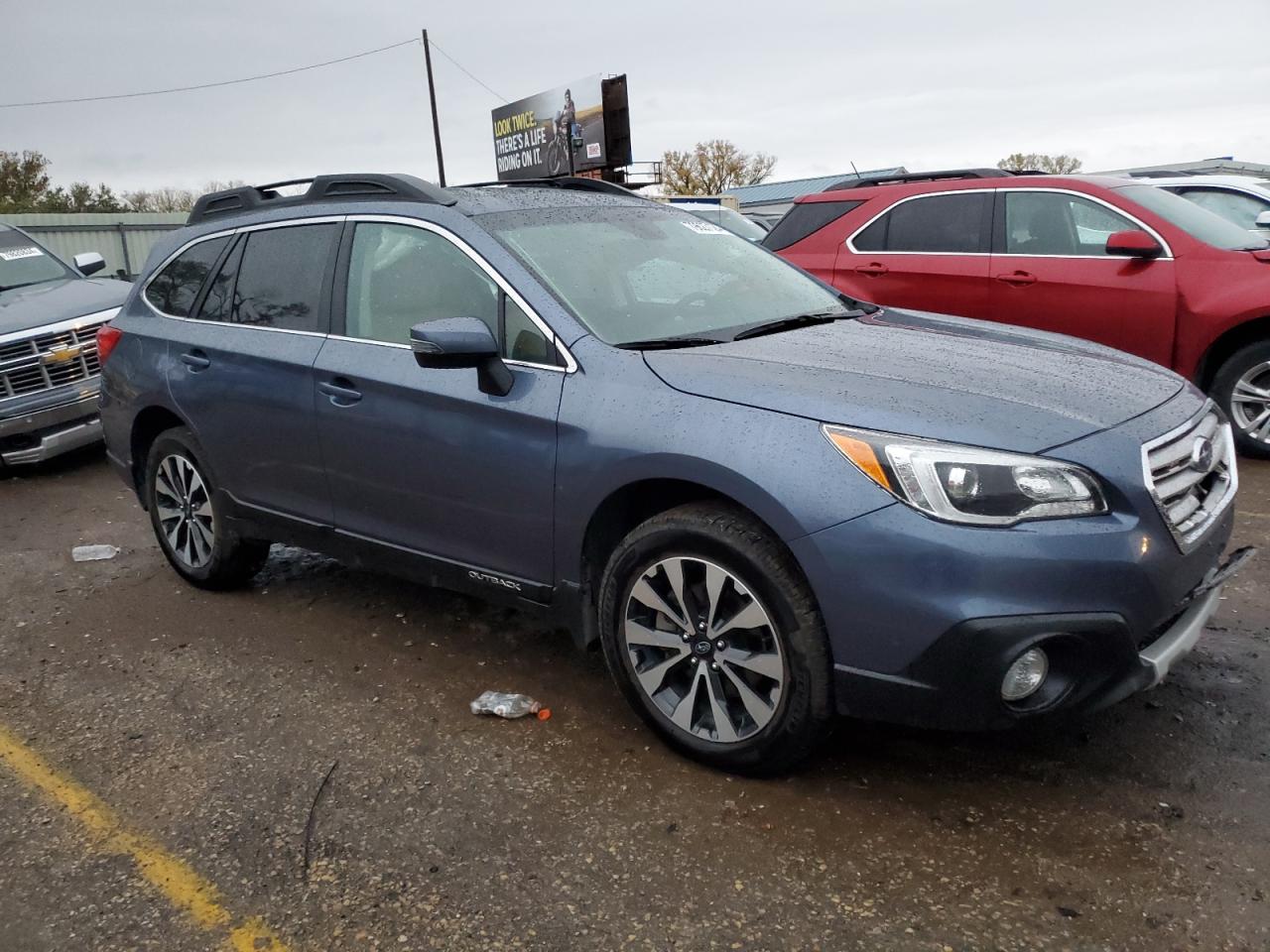 2017 Subaru Outback VIN 4S4BSANC8H3368444 Copart auction photo, front end / minor dent/scratches damage thumbnail 4