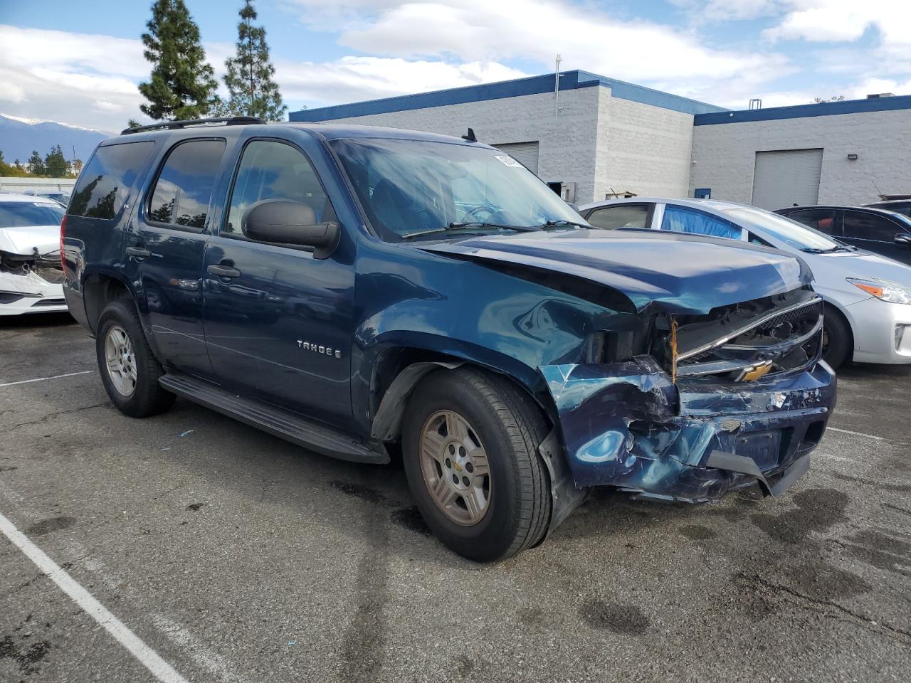 2007 Chevrolet Tahoe VIN 1GNFC13J57R114455 Copart auction photo, front end damage thumbnail 4