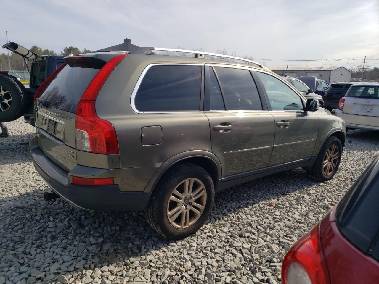 2010 Volvo XC90 VIN YV4982CZ9A1560095 Copart auction photo, minor dent/scratches damage thumbnail 3