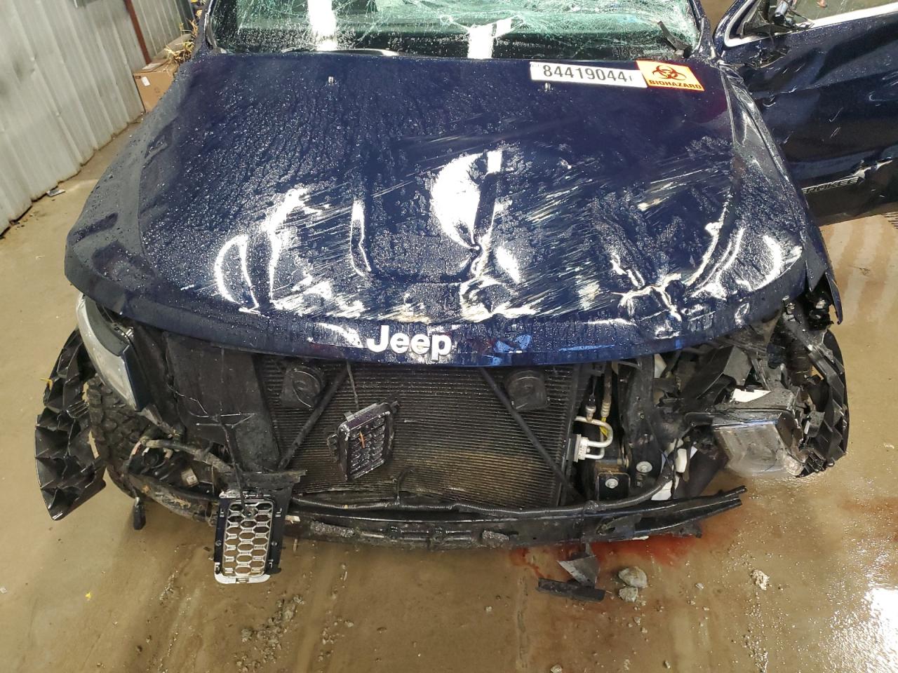 2018 Jeep Grand Cherokee VIN 1C4RJFJT2JC148294 Copart auction photo, all over damage thumbnail 12