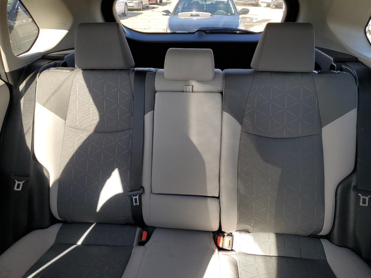 2022 Toyota RAV 4 VIN 2T3RWRFV9NW134313 Copart auction photo, front end / hail damage thumbnail 10
