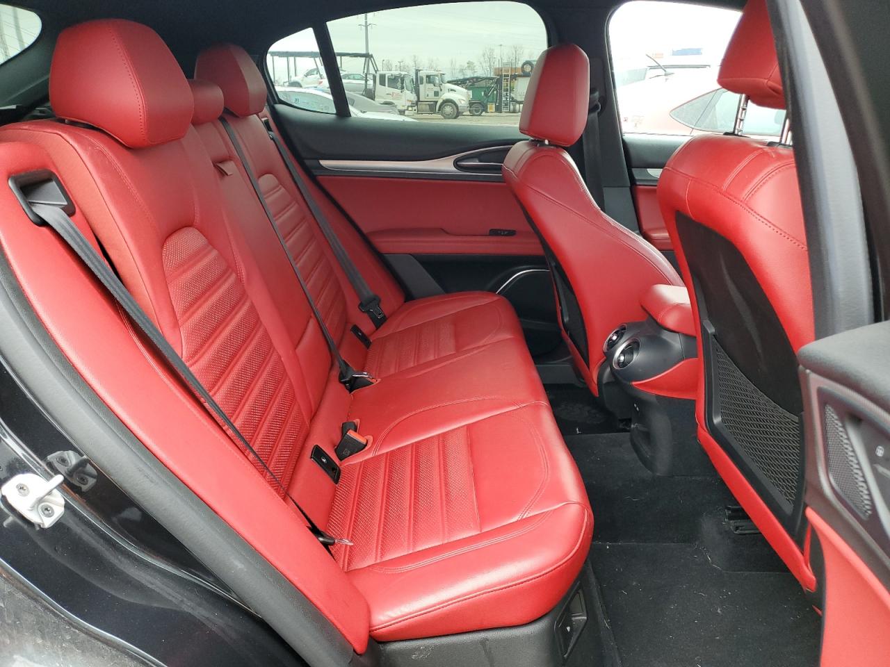 2019 Alfa Romeo Stelvio VIN ZASPAKBN2K7C33296 Copart auction photo, rear end / side damage thumbnail 11